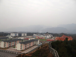 恩施俯瞰校园建筑群