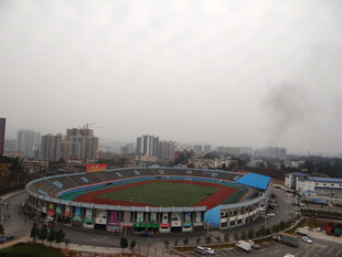 恩施城市中的大型体育场