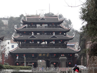 恩施古雅多层中式楼阁建筑