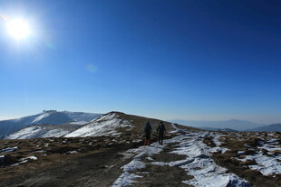雪山之巅的壮丽风光