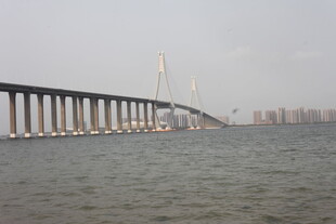 湛江海上大桥远景