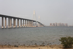 湛江跨海大桥近景风光