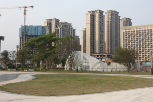 湛江城市现代景观中的绿地建筑