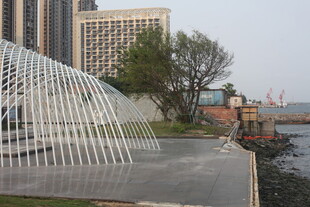 湛江现代艺术风格户外雕塑景观