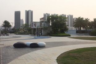 湛江现代城市广场景观