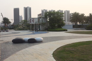 湛江城市现代景观中的别致造型