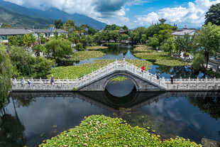 亚洲中国云南大理喜洲古镇风光