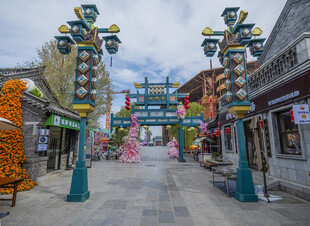 古色古香的中式牌坊街道