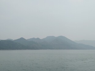湖光山色远景图