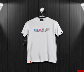 简约服装T恤样机