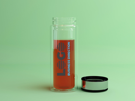 透明水杯LOGO样机