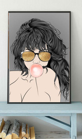 现代轻奢金色墨镜少女装饰画