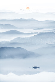 竖幅水墨画
