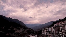 黄昏中的小区
