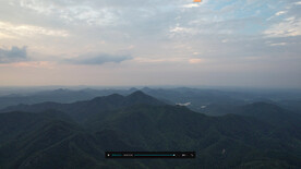 晚霞映山峦