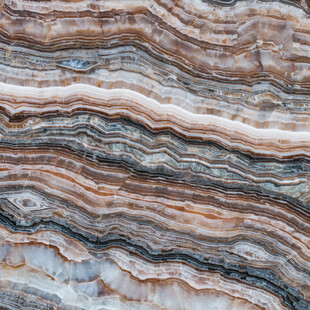 纹理独特的大理石岩石