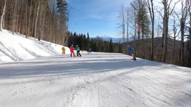滑雪滑雪道雪地