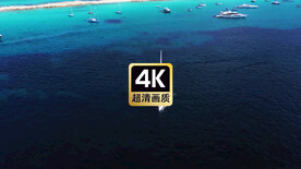 唯美风景海上驶向镜头的帆船