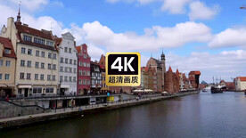 短视频素材北欧河畔上的小镇