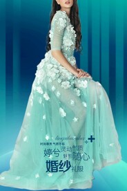 礼服海报