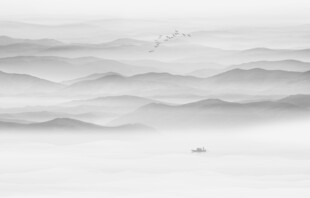 水墨群山远山背景图