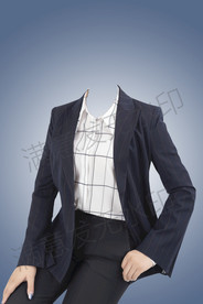 女性黑色西装全身职业照