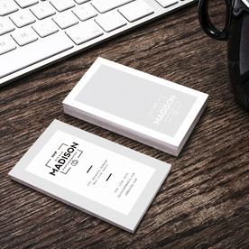 白色简约名片PSD格双面展开图