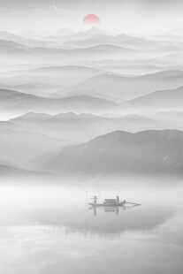 竖幅水墨画