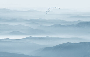 远山近水水墨风景