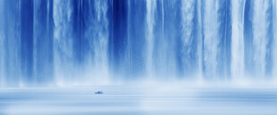 高山流水瀑布山水画