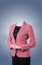 女性红色外套形象照