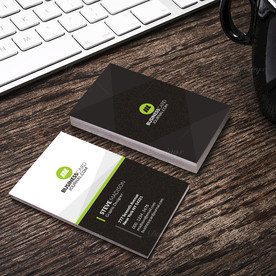 黑绿竖版简约名片正反双面PSD